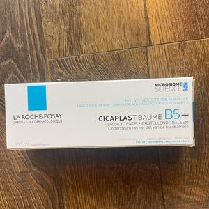 NWT Unopened in Box: La Roche-Posay Cicaplast Baume B5+ Moisturizer, 100ml